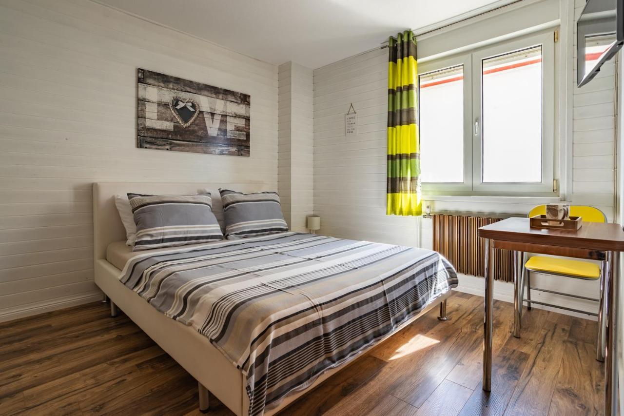 Apartments Nina Zadar Eksteriør bilde