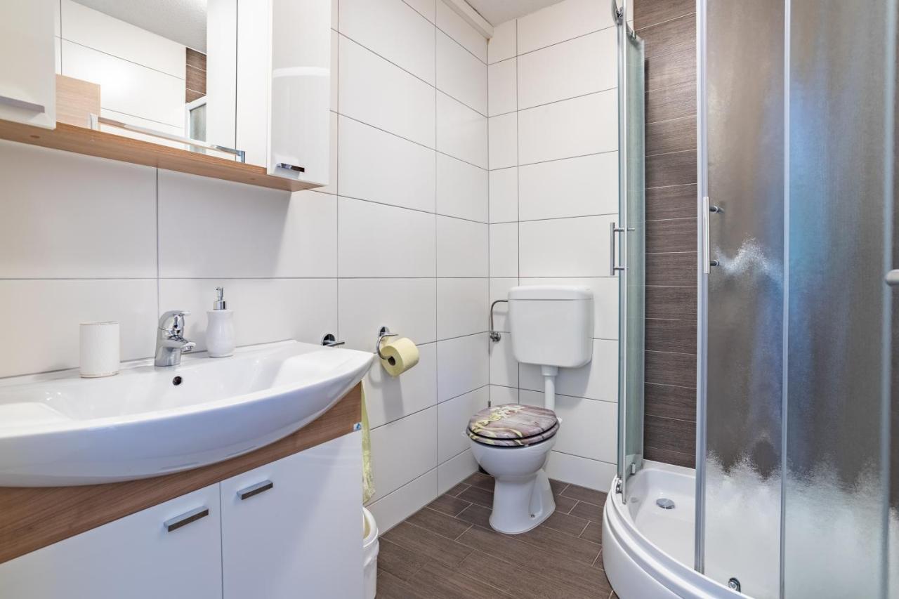 Apartments Nina Zadar Eksteriør bilde
